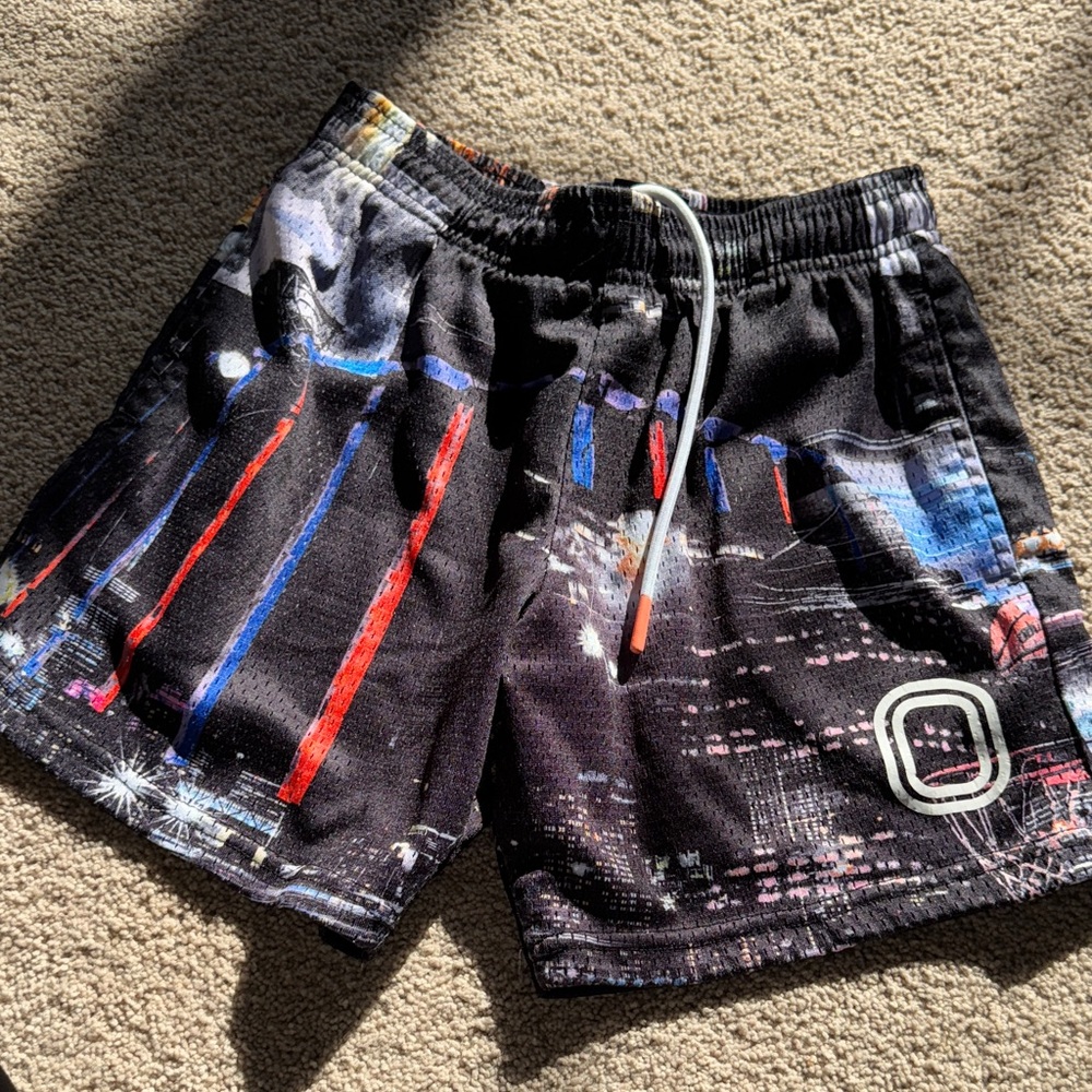 Urban Graphic Men's Athletic Shorts